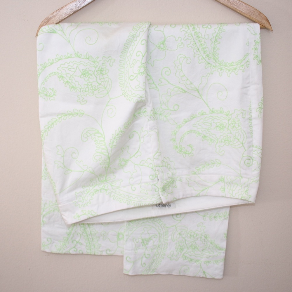 Harold's White Paisley Embroidered Ankle Pants - Picture 2 of 8